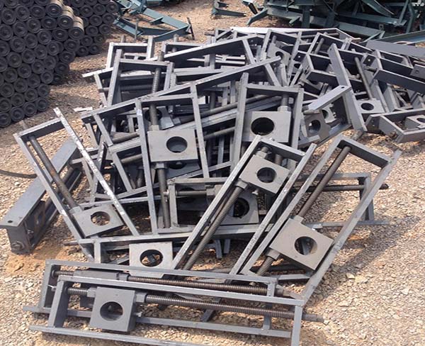 內(nèi)置滾筒拉緊器